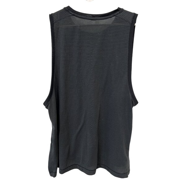 Under Armour Threadborne Microthread Sleeveless Tank Top Womens XL Black Sporty - Picture 2 of 7